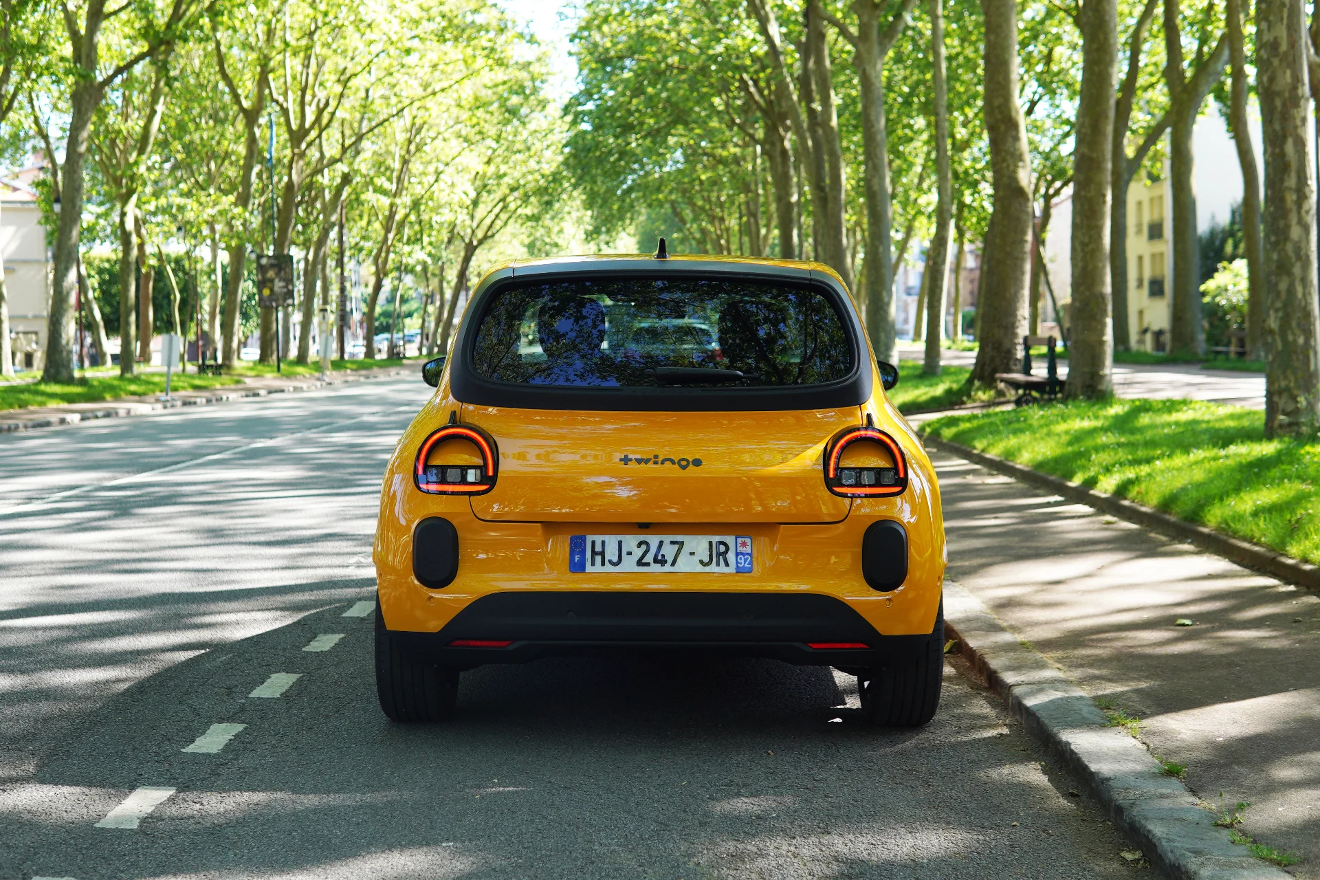 Cette Renault Twingo électrique 2026 : le défi ultime pour la vraie vie ! Découvrez pourquoi ! 14 Essai Renault Twingo Electrique 2026 E Tech Arriere Design