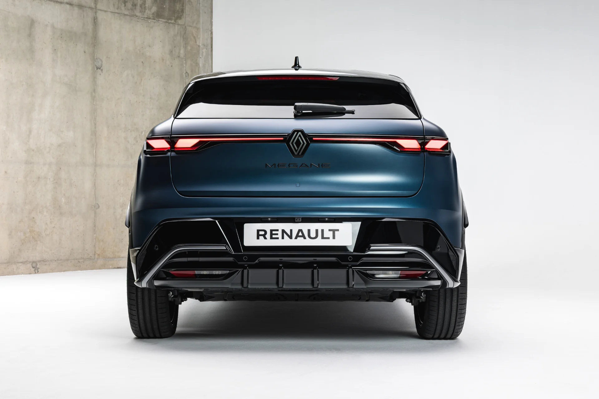 Ces 3 changements surprenants de la Renault Mégane électrique qui vous feront rêver ! 2 Renault Nouvelle Megane Electrique 2026 Arriere