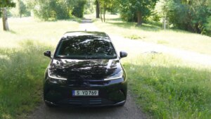 Essai BYD Dolphin G : peut-elle tuer la Renault Clio ? (1000 km d’autonomie, 23 990 €)