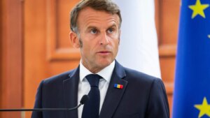 Stellantis confirme les dires d’Emmanuel Macron : le milliard d’euros d’investissement va conduire à la production de 3 Peugeot en France, dans cette usine