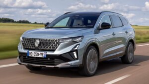 Renault Espace hybride : avec 4,8 l/100 km et 200 ch, il fait la nique au Peugeot 5008
