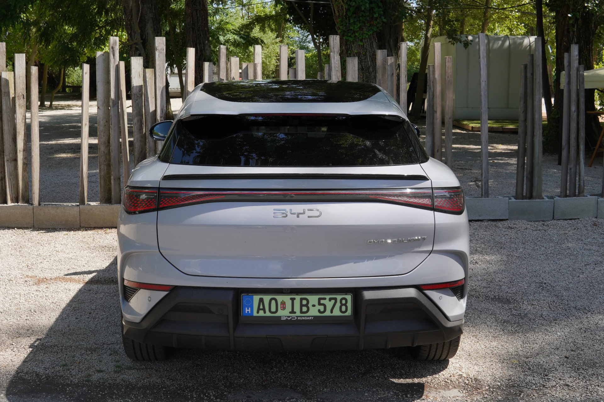Cette incroyable alternative chinoise au Model Y va-t-elle révolutionner votre conduite en 2026 ? 3 Essai Byd Sealion 7 Avis 2026 Electrique Arriere