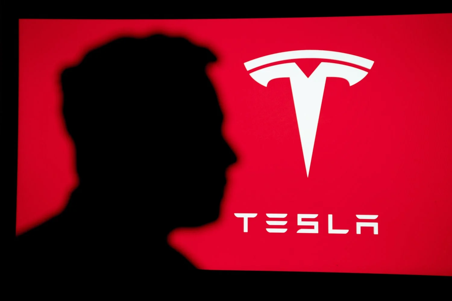Ce défi incroyable de Tesla : Elon Musk révèle enfin la dure réalité des robots ! 1 Tesla Musk