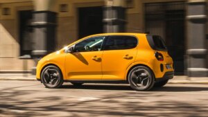 Jusqu’à 30 km gagnés : Renault change les pneus de ses voitures électriques, l’autonomie grimpe
