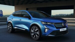 Face à la Peugeot 408, le Renault Rafale a-t-il vraiment les épaules d’un fleuron ?