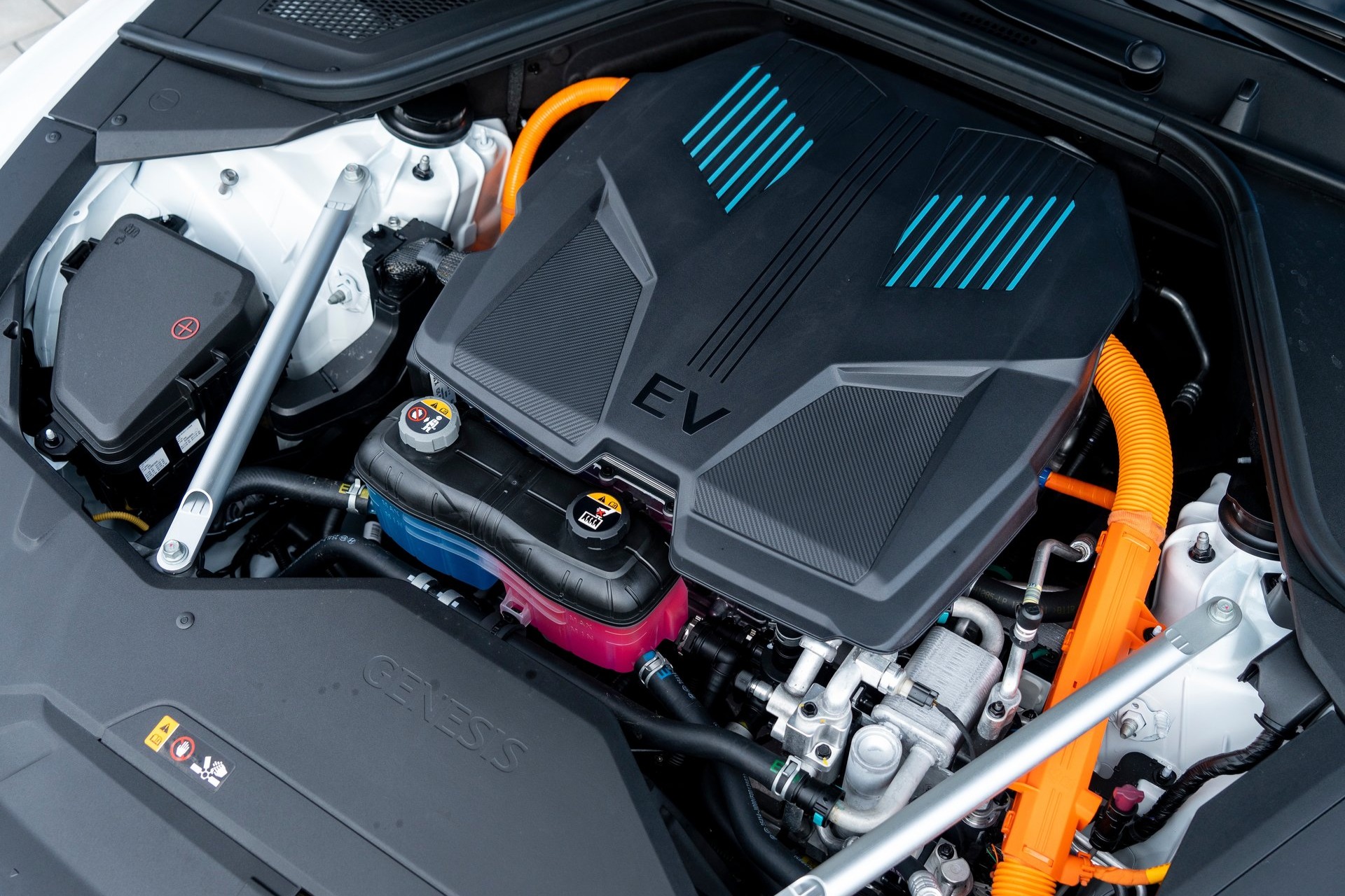 Ce silence incroyable : cette limousine coréenne va bouleverser le marché allemand ! 3 Genesis Electrified G80 (4)