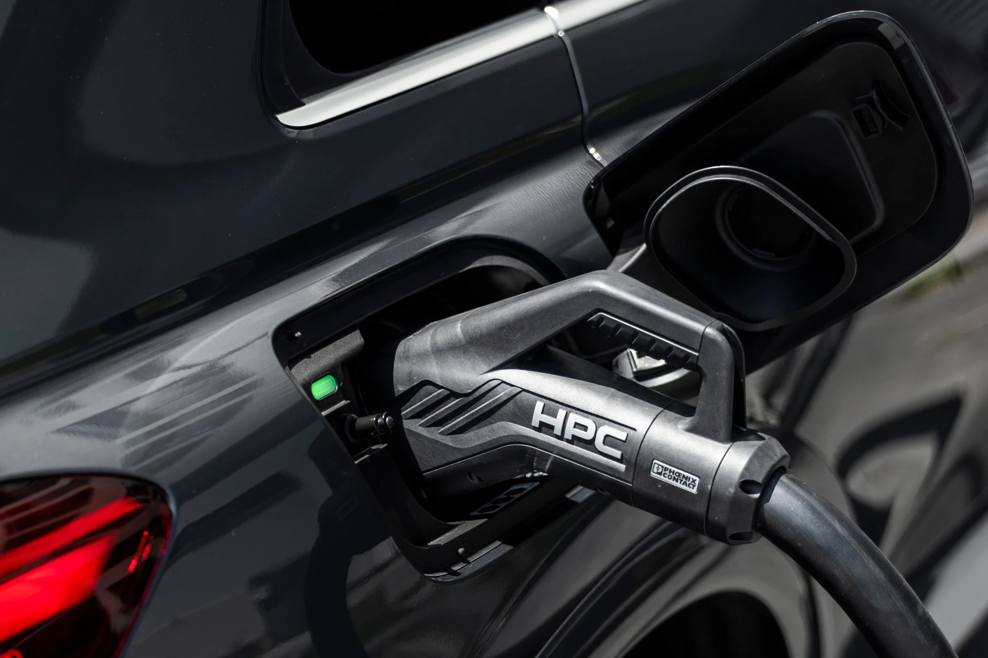 Cette Audi Q4 e-tron restylée : 592 km d’autonomie et prix imbattables pour un SUV électrique ! 2 Audi Q4 E Tron (3)