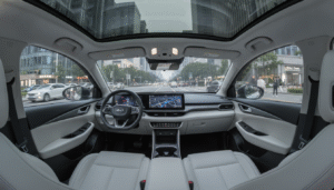 geely présente son nouveau modèle électrique abordable, rival direct de la renault 5, marquant le début d'une nouvelle ère de compétition technologique dans l'automobile.