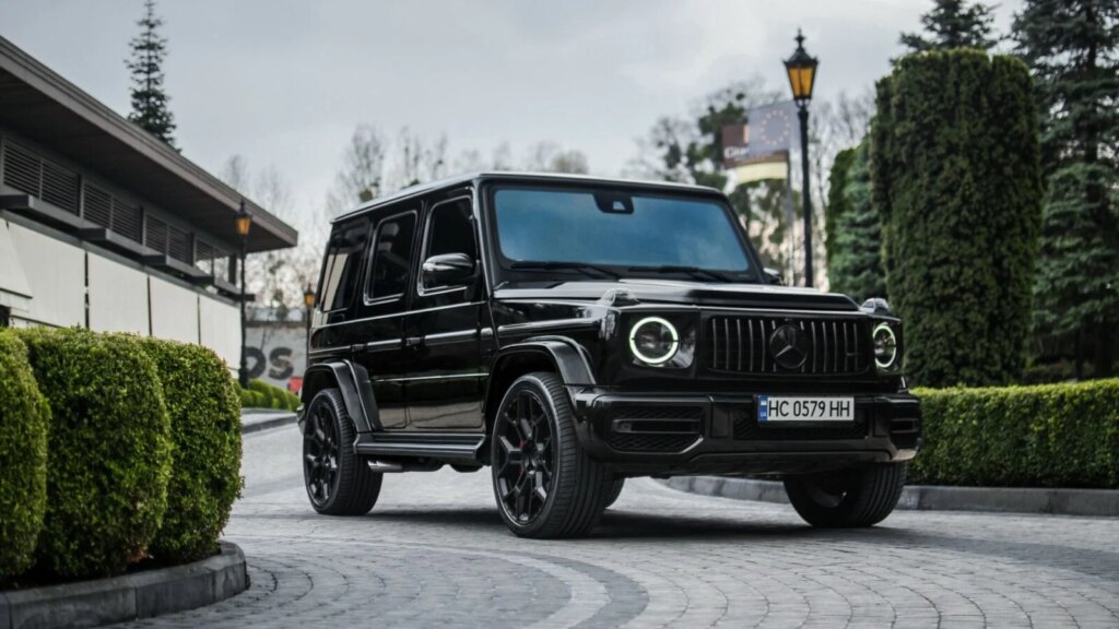 Ce drame pour les fans : cette BMW qui devait rivaliser avec la Classe G n'arrivera jamais ! 1 BMW jette l’éponge : le rival du Mercedes Classe G ne verra jamais le jour
