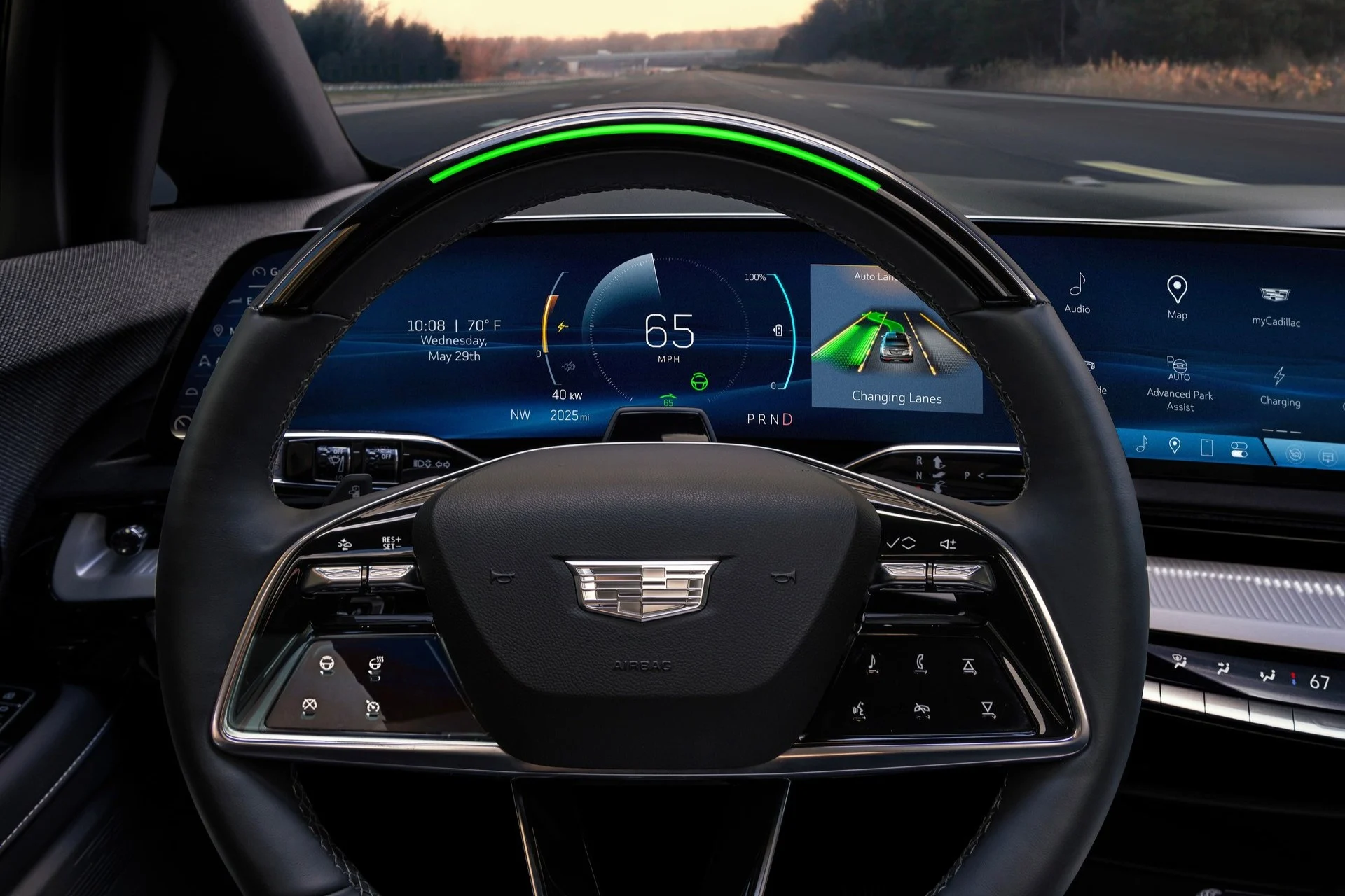 Ce nouveau SUV électrique américain va-t-il détrôner le Mercedes GLC ? Incroyable découverte ! 1 Cadillac Optiq (2)
