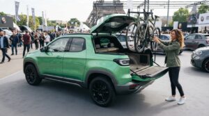 découvrez le fiat multiplay concept 2026 : un monospace six places à carrosserie coulissante qui se transforme en pick-up.