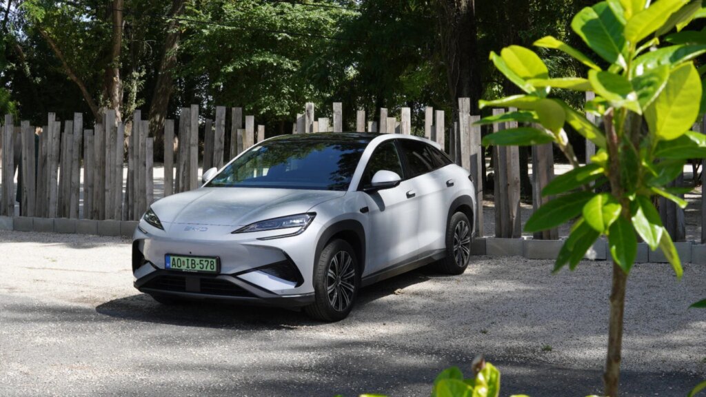 Cette incroyable opportunité : BYD pourrait enfin s'implanter en France avec une usine ! 1 Auto-Moto
/
Aujourd'hui à 12:57
« La France est dans la shortlist » : BYD envisage une nouvelle usine en Europe
BYD a envie d'ouvrir une usine dans l'Hexagone.