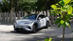 Auto-Moto
/
Aujourd'hui à 12:57
« La France est dans la shortlist » : BYD envisage une nouvelle usine en Europe
BYD a envie d'ouvrir une usine dans l'Hexagone.