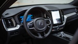 Auto-Moto
/
Aujourd'hui à 13:31
Une nouvelle ère débute pour Volvo : sa conduite autonome sera propulsée par les technologies Nvidia (dont l’IA Alpamayo)
Volvo passe à la vitesse supérieure. Celui-ci va développer une conduite autonome comparable au FSD de Tesla, en s’appuyant sur les technologies et sur l’IA de Nvidia.